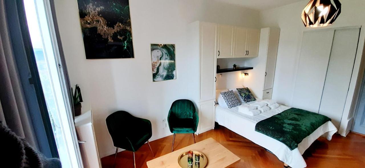 Studio 3 Etoiles Le 102, Aix Les Bains Centre Thermes Palace Le Beau Site إيكس ليه با المظهر الخارجي الصورة